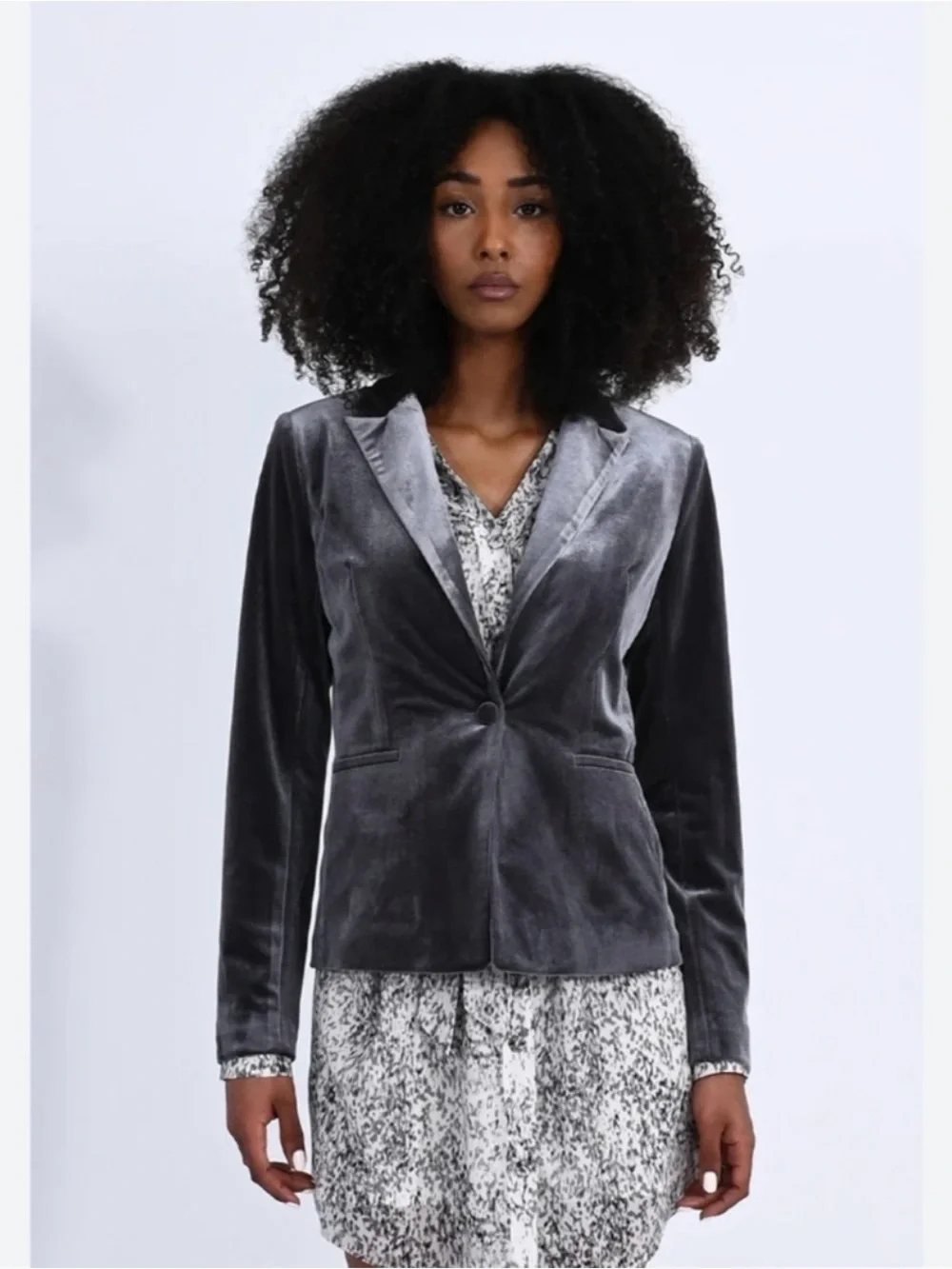 Molly Bracken Velvet Woven Jacket Blazer Gray Size Medium NWT